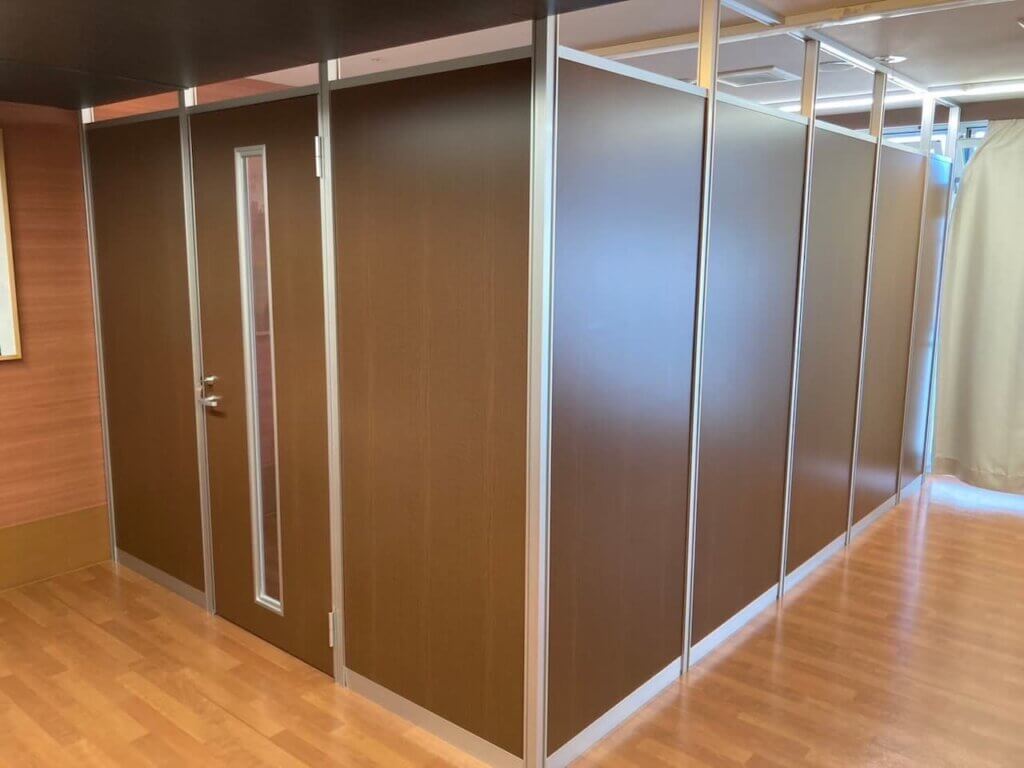 木目×シルバー